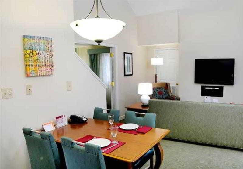 Residence Inn By Marriott Herndon Reston Exteriör bild